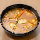 Hot Soup Veg Momo 
